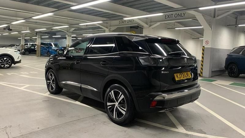 Used Peugeot 3008 GT 134 HP (98 kW) 2024 Black SUV