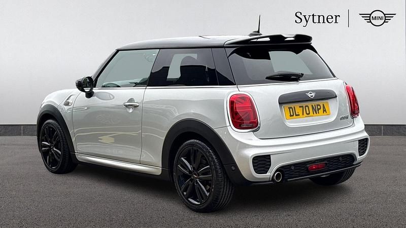 Used Mini Cooper Hatch 134 HP (98 kW) 2020 Silver Hatchback