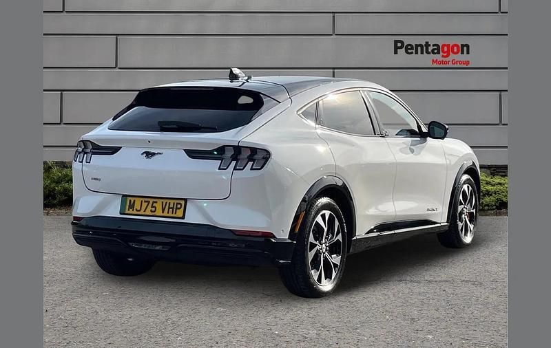 Used Ford Mustang Mach-E Premium 253 kW (345 HP) 2025 White SUV