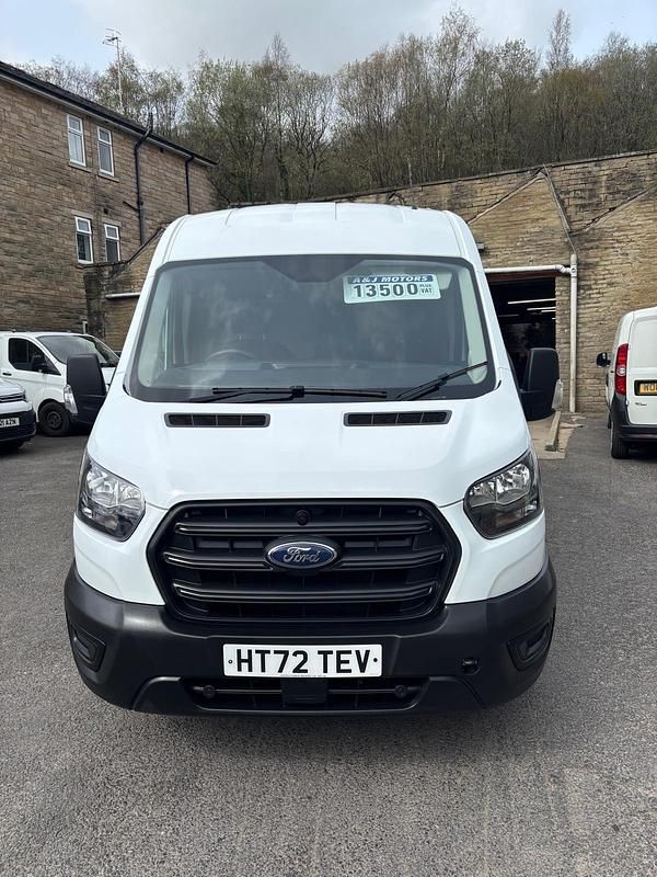 Used Ford Transit 105 HP (77 kW) 2023 White Van