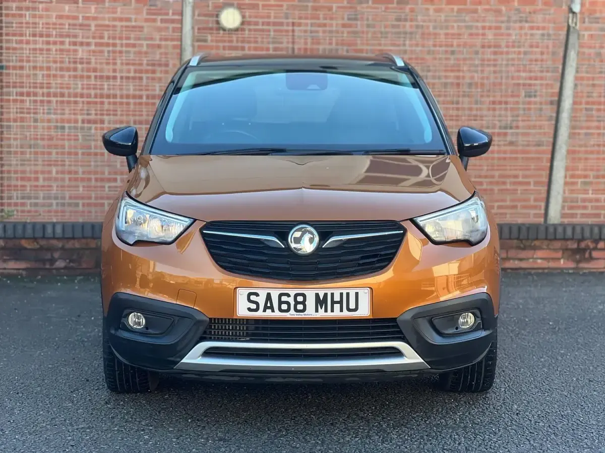 Used Vauxhall Crossland X Elite 130 HP (95 kW) 2018 Orange SUV