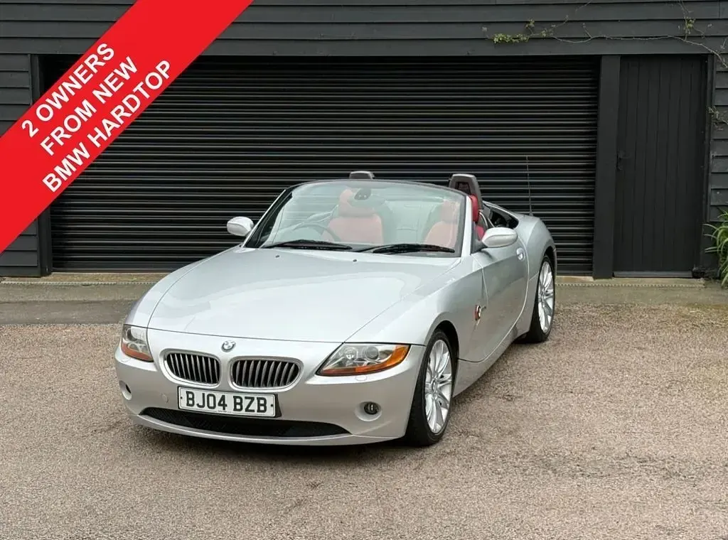 Begagnad BMW Z4 Impressive 231 HK (169 kW) 2004 Silver Cab