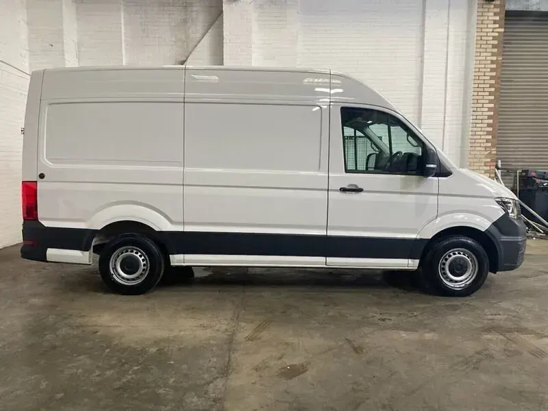 Used VW Crafter Trendline 140 HP (102 kW) 2022 White Van