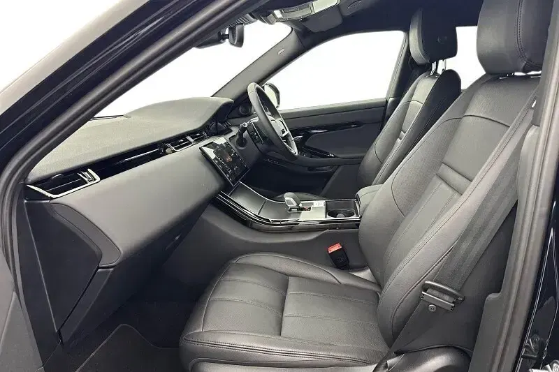 Used Land Rover Range Rover evoque S 163 HP (119 kW) 2025 Black SUV