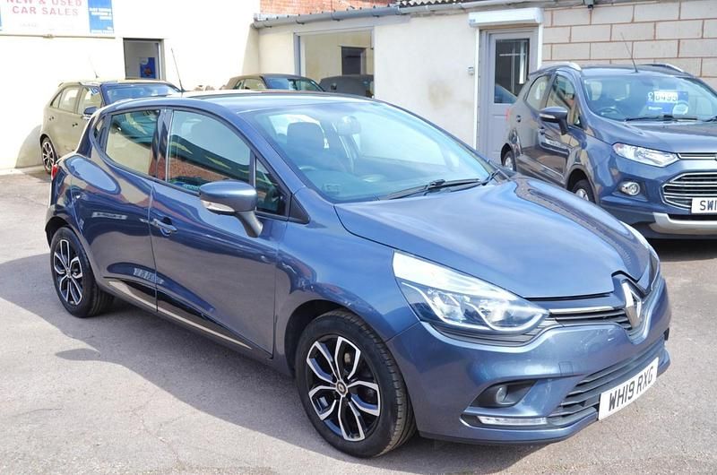 Used Renault Clio V Play 2026 Grey Hatchback