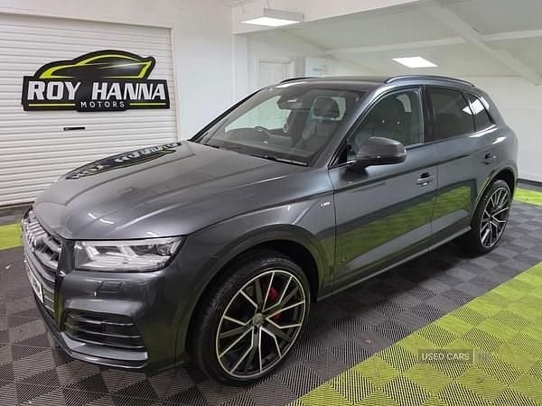 Grey Used 2017 Audi Q5 S-Line SUV | £19,950 (Fair price) - Image 1/4