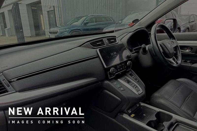 Used Honda CR-V Hybrid 180 HP (132 kW) 2022 Red SUV