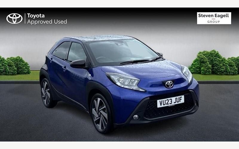 Used 2025 Toyota Aygo Hatchback | £13,752 (Fair price) - Image 1/3