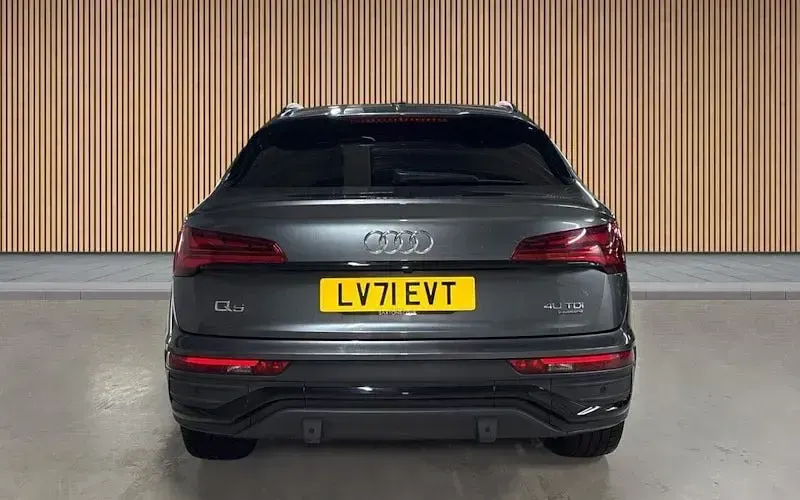 Used Audi Q5 Sportback 204 HP (150 kW) 2023 SUV