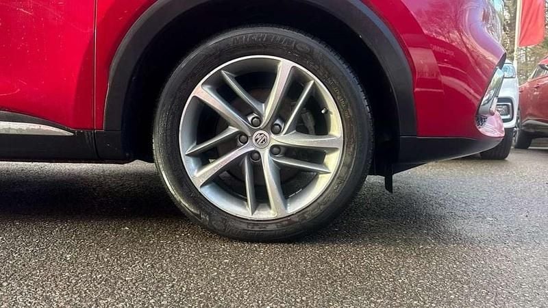 Used MG HS Exclusive 258 HP (189 kW) 2021 Red SUV