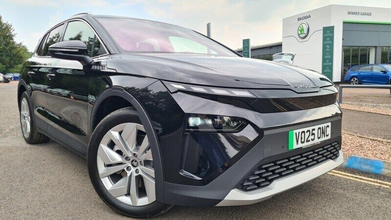 Black New 2025 Skoda Elroq SUV | £38,995 (A bit pricey) - Image 1/4