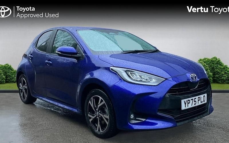 Used Toyota Yaris Hybrid Design 116 HP (85 kW) 2025 Hatchback