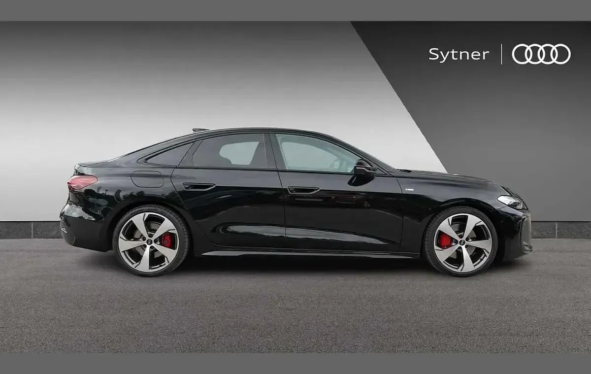 Used Audi A5 Comfort 200 HP (147 kW) 2026 Black Sedan