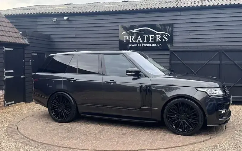 Używany Land Rover Range Rover Vogue 340 KM (250 kW) 2017 SUV