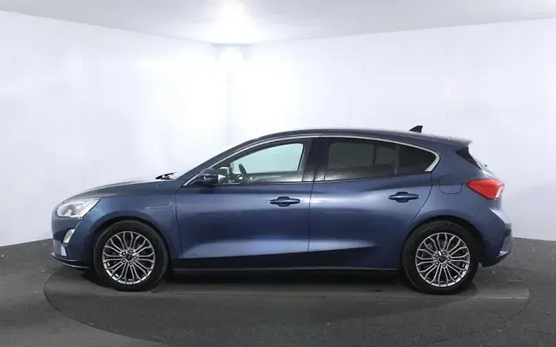 Used Ford Focus Titanium X 150 HP (110 kW) 2019 Blue Hatchback