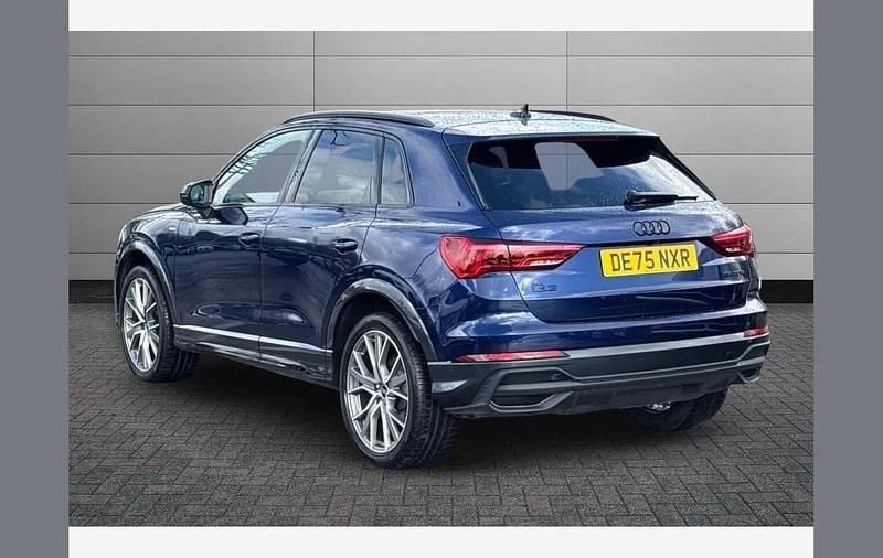 Used Audi Q3 Black Edition 150 HP (110 kW) 2025 Blue SUV