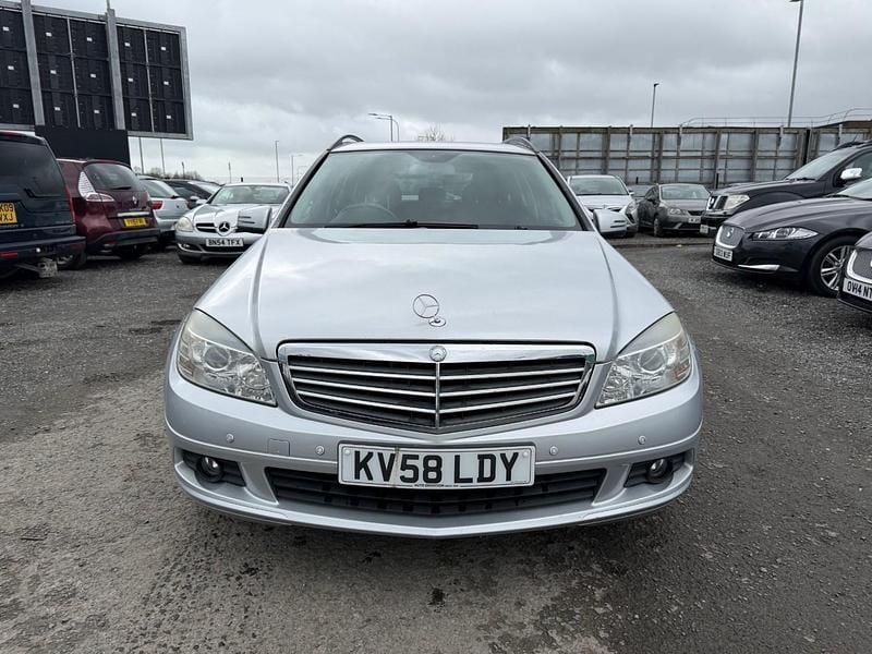 Usado Mercedes C180 SE 156 HP (114 kW) 2008 Prateado Carrinha