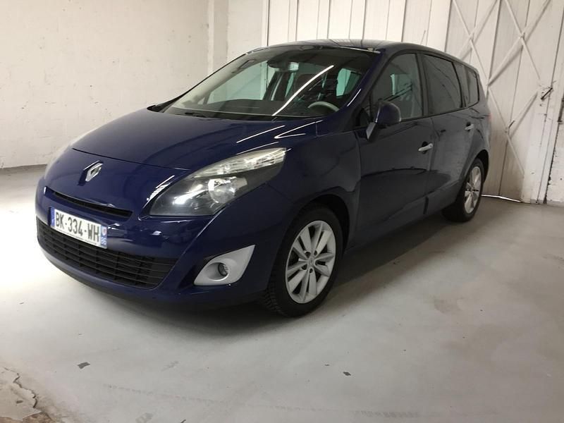 Blue Used 2011 Renault Grand Scénic III Dynamique MPV | £5,450 - Image 1/4
