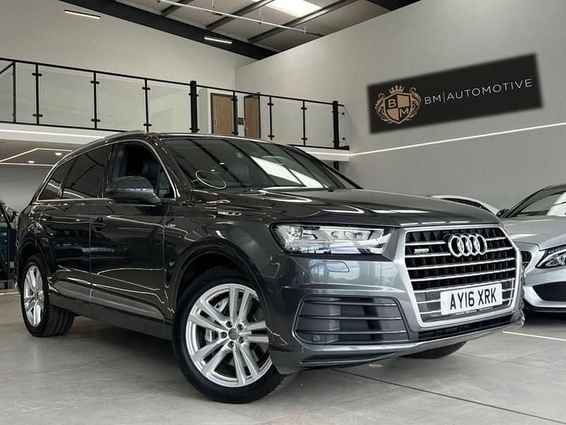 Grey Used 2016 Audi Q7 S-Line SUV | £19,995 (Fair price) - Image 1/4