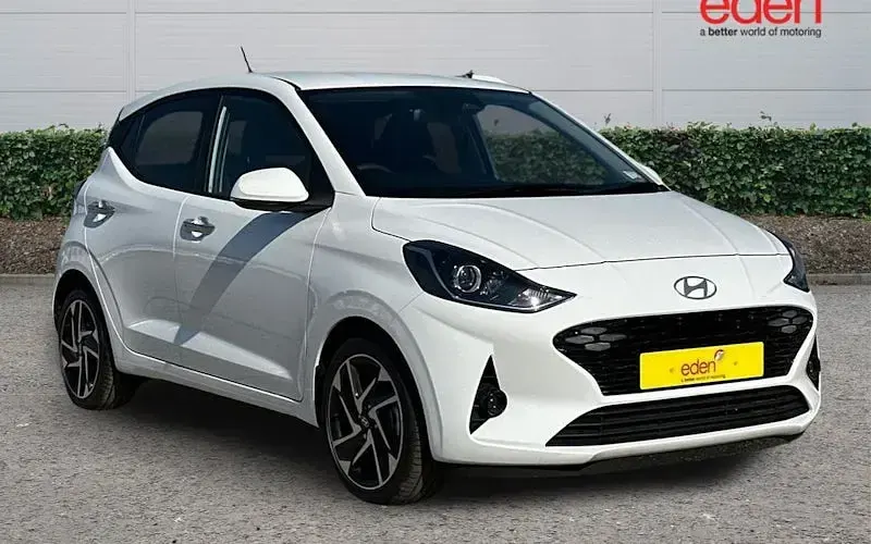 Used Hyundai i10 Premium 79 HP (58 kW) 2026 Hatchback