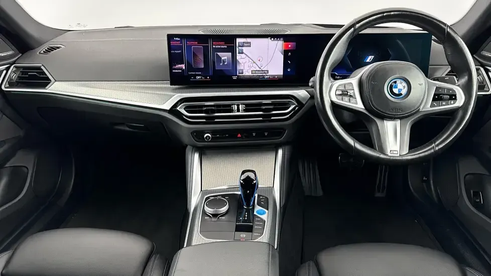 Used BMW i4 M Sport 246 kW (335 HP) 2022 White Sedan