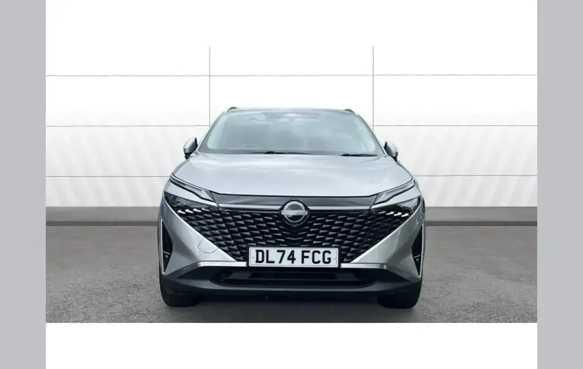 Used Nissan Qashqai N-Connecta 138 HP (101 kW) 2024 Silver SUV