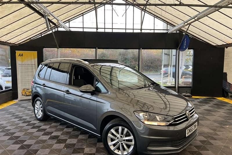 Grey Used 2017 VW Touran Family MPV | £13,995 (Fair price) - Image 1/1