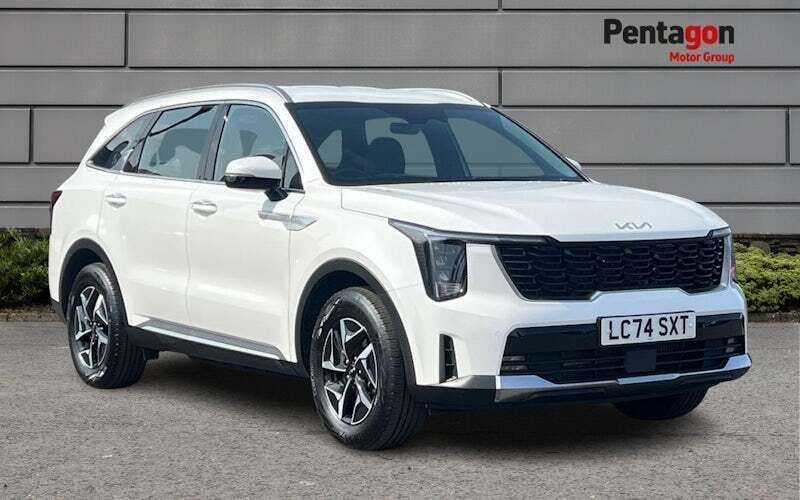 Used 2025 Kia Sorento 2 SUV | £35,995 (Fair price) - Image 1/4