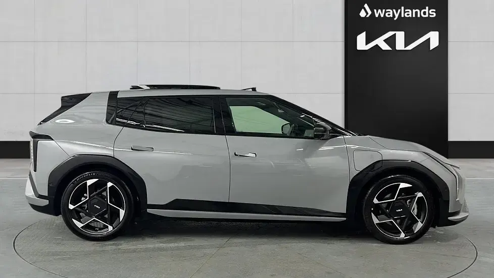 Begagnad Kia EV4 GT-Line S 150 kW (204 HK) 2025 Grå Halvkombi