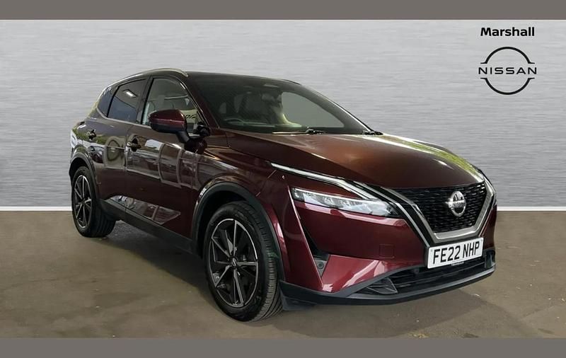Red Used 2022 Nissan Qashqai Tekna SUV | £20,990 (Fair price) - Image 1/4