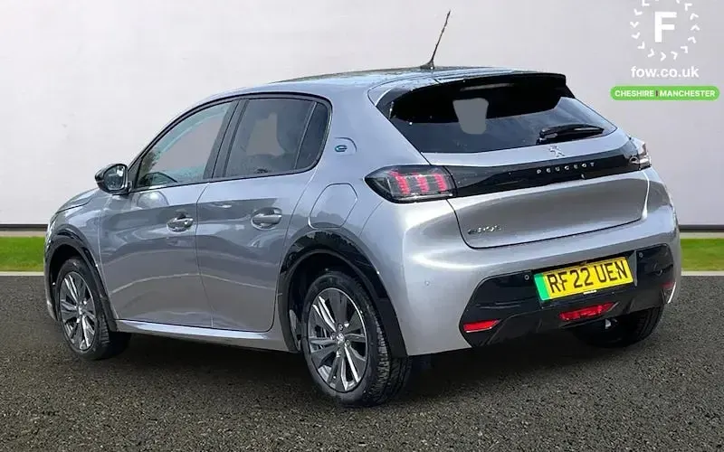 Used Peugeot e-208 Allure Premium 100 kW (136 HP) 2022 Grey Hatchback