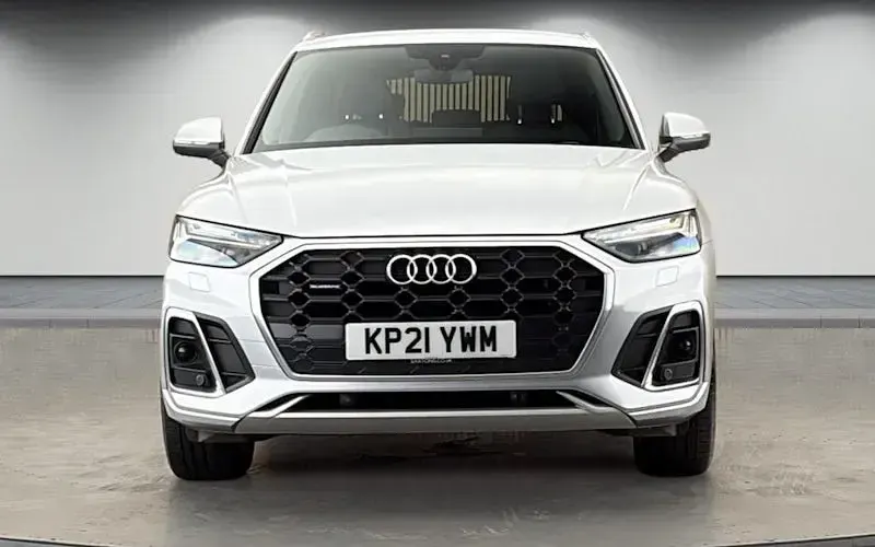 Używany Audi Q5 S-Line 204 KM (150 kW) 2024 SUV