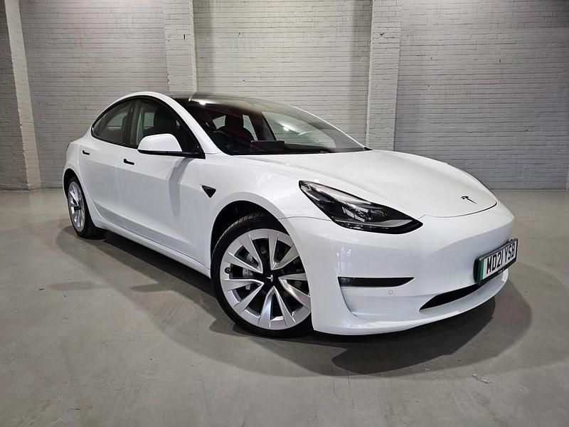 White Used 2021 Tesla Model 3 Sedan | £17,950 (Fair price) - Image 1/4