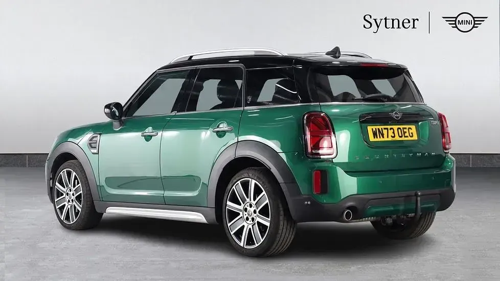 Used Mini Cooper Countryman Exclusive 134 HP (98 kW) 2023 Green SUV