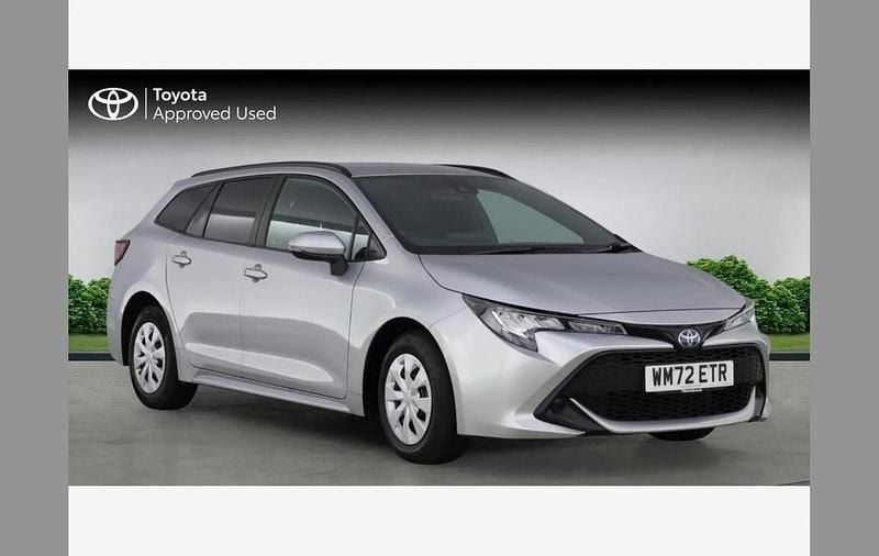 Used Toyota Corolla 121 HP (88 kW) 2023 Silver