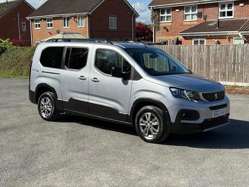 Second-hand Peugeot Rifter Allure 2023 Gri Monovolum