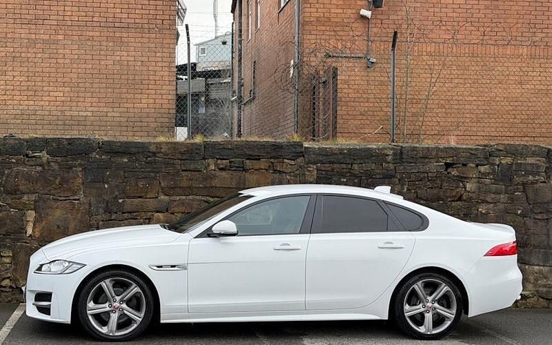 Used Jaguar XF R-Sport 179 HP (131 kW) 2020 Sedan
