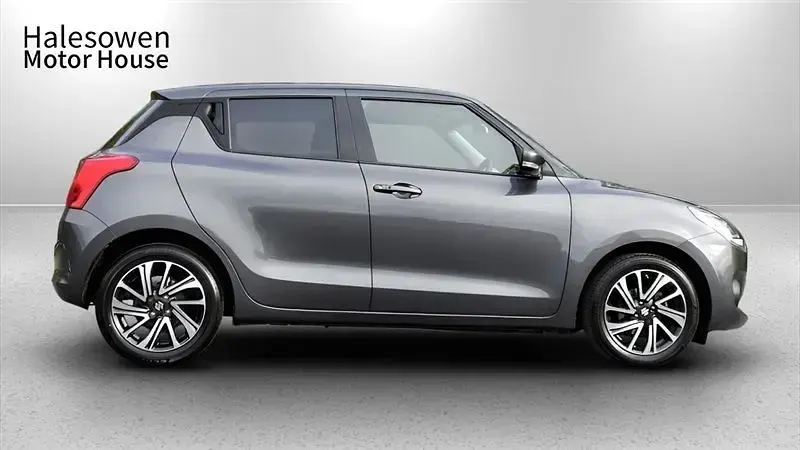 Used Suzuki Swift SZ5 83 HP (61 kW) 2023 Grey Hatchback
