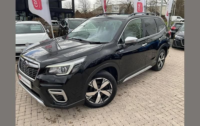 Used Subaru Forester Premium 147 HP (108 kW) 2021 Black SUV