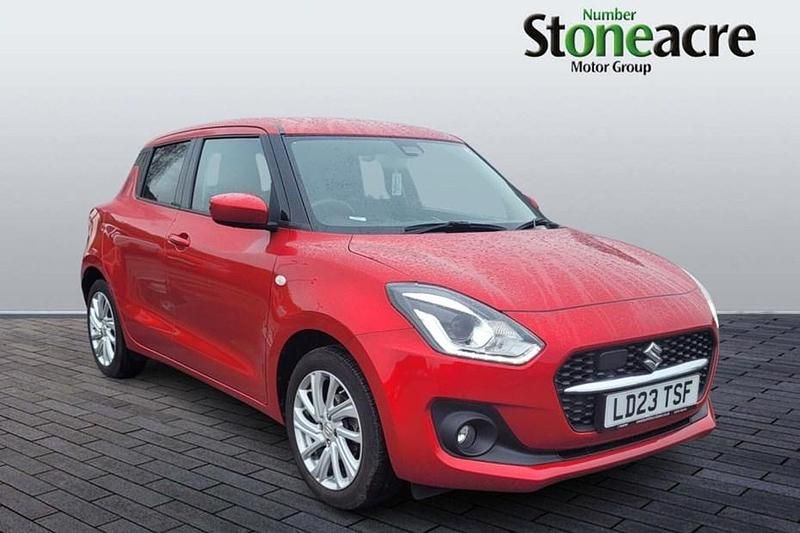Used Suzuki Swift SZ-T 83 HP (61 kW) 2023 Red Hatchback