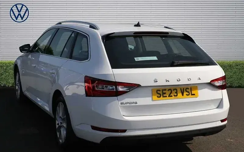 Used Skoda Superb SE 150 HP (110 kW) 2023 White Estate