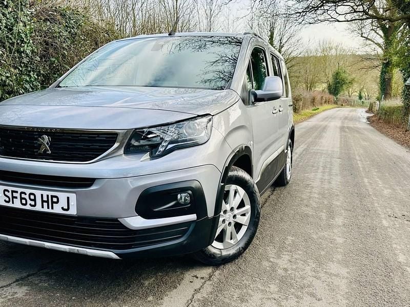 Used Peugeot Rifter Allure 2019 Grey MPV