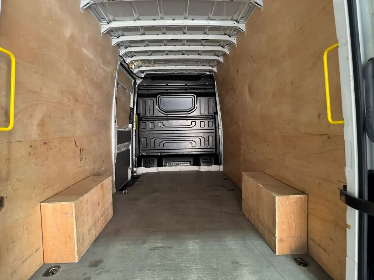 Begagnad VW Crafter Trendline 2022 Vit Van