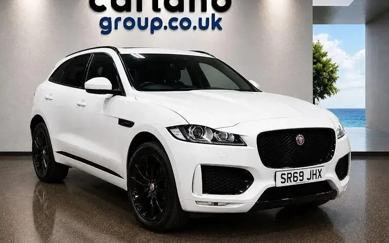 Used Jaguar F-Pace Chequered Flag 180 HP (132 kW) 2019 SUV