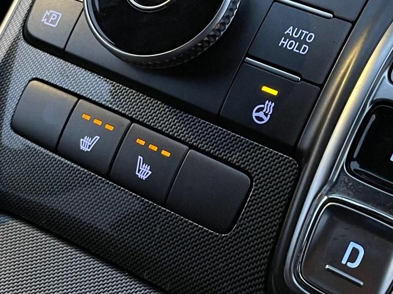 Used Hyundai Santa Fe Premium 230 HP (169 kW) 2022 Black SUV