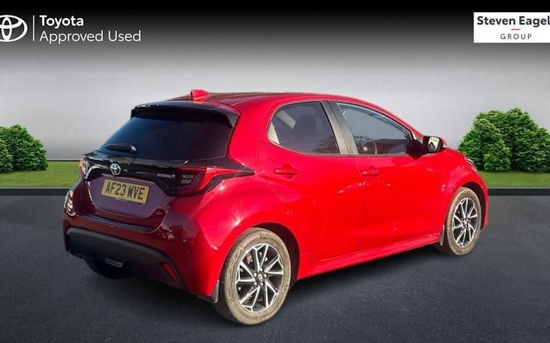 Used Toyota Yaris Hybrid Design 116 HP (85 kW) 2026 Hatchback