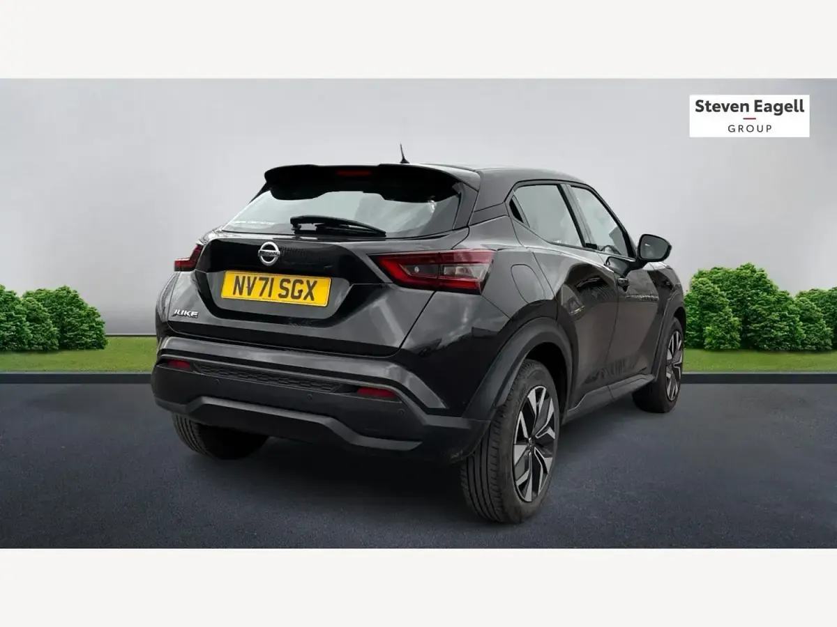 Usado Nissan Juke Acenta 2022 Negro SUV