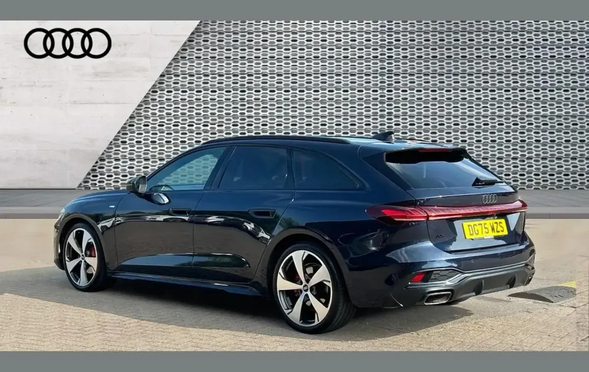 Used Audi A5 Advanced 204 HP (150 kW) 2025 Blue Estate
