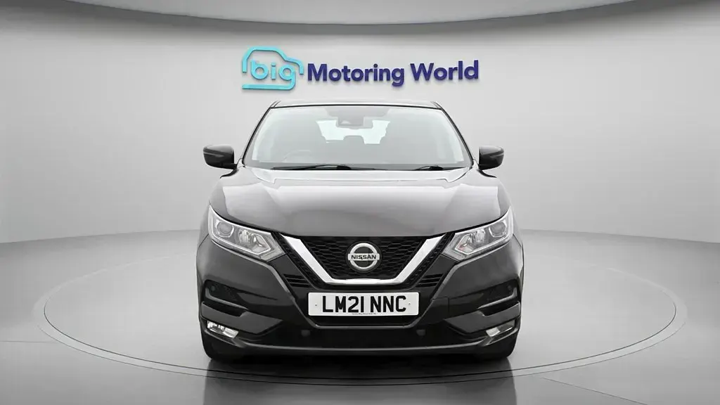 Used Nissan Qashqai Acenta Premium 160 HP (117 kW) 2021 SUV