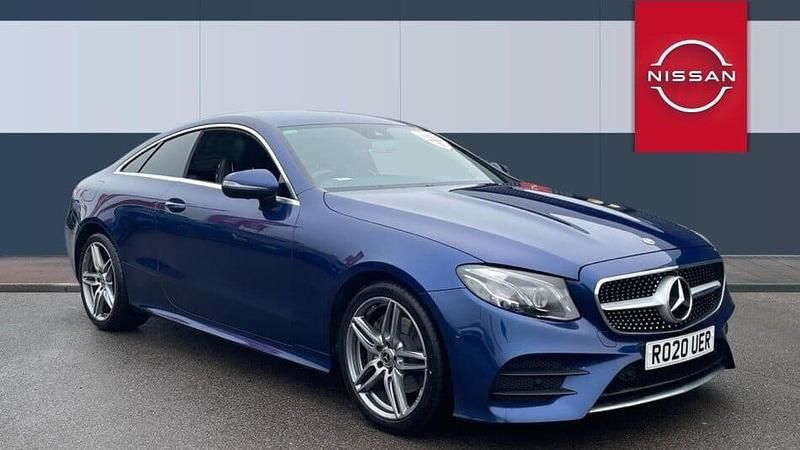 Used Mercedes E300 AMG Line Premium 245 HP (180 kW) 2020 Blue Coupe